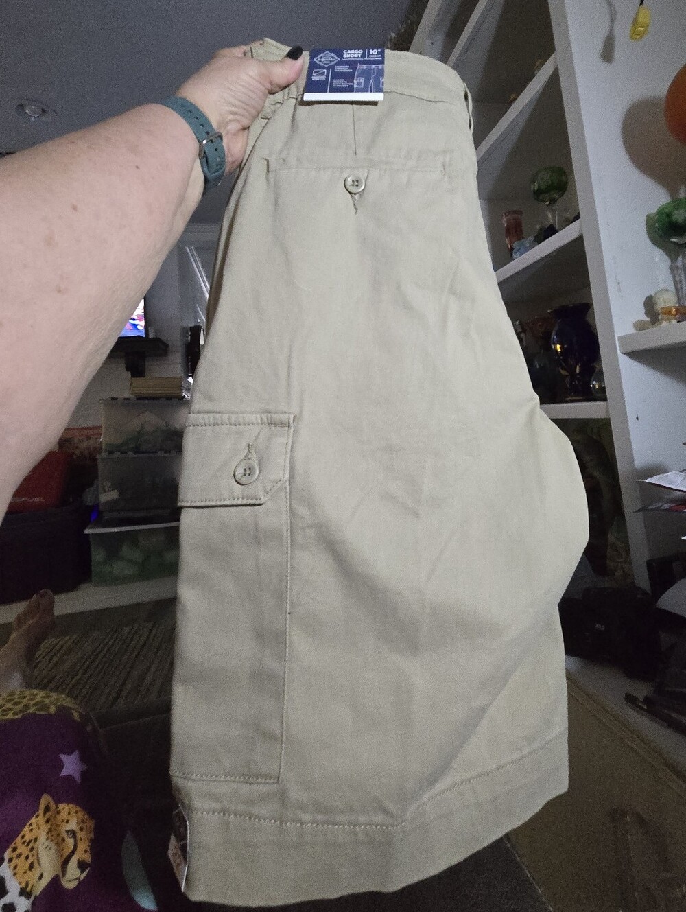 Men's St Johns Bay Khaki Cargo Shorts - Size 32